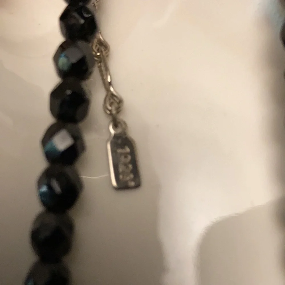 1928 brand Art Deco inspired set necklace & earrings. Beautiful. Earrings unworn - Picture 2 of 6